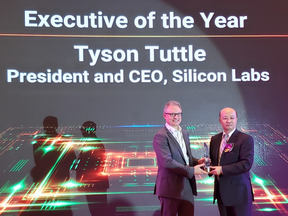 Tyson Tuttle Receives CEO Summit Award